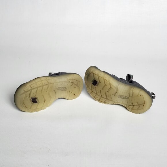 Keen Toddler Size 11 Newport H2 Glow in the Dark Water Sandals - Picture 3 of 7